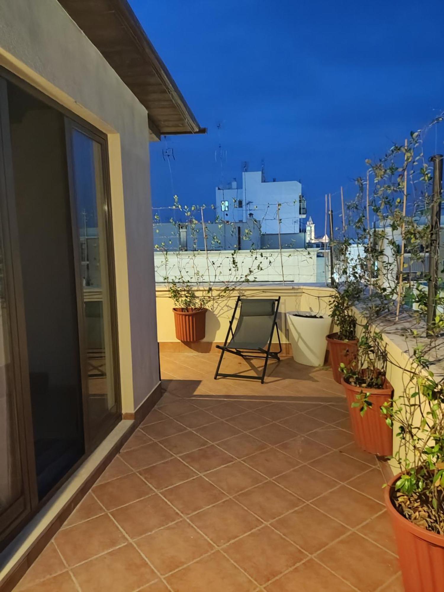 Trani Residence Esterno foto